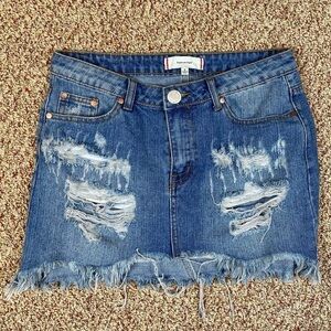 Signature8 Ripped Denim Skirt M